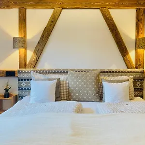  Apartment Tannenhof